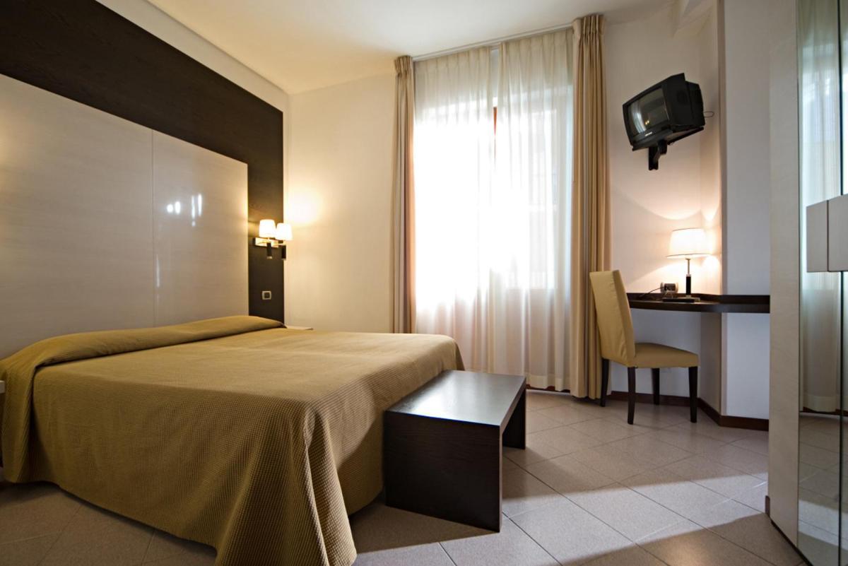 La Marina Hotel 3*