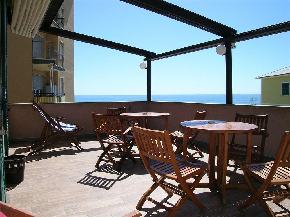 La Marina 3* Deiva Marina