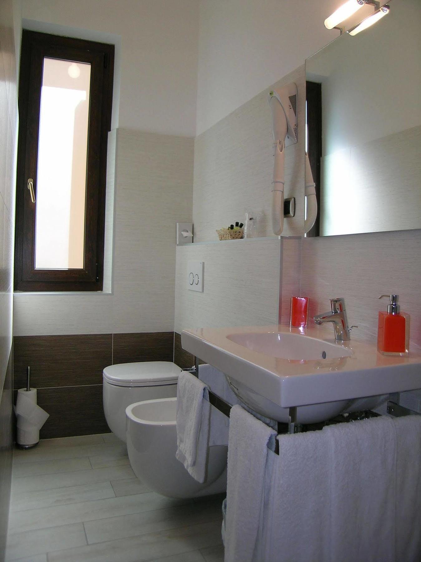 La Marina Hotel